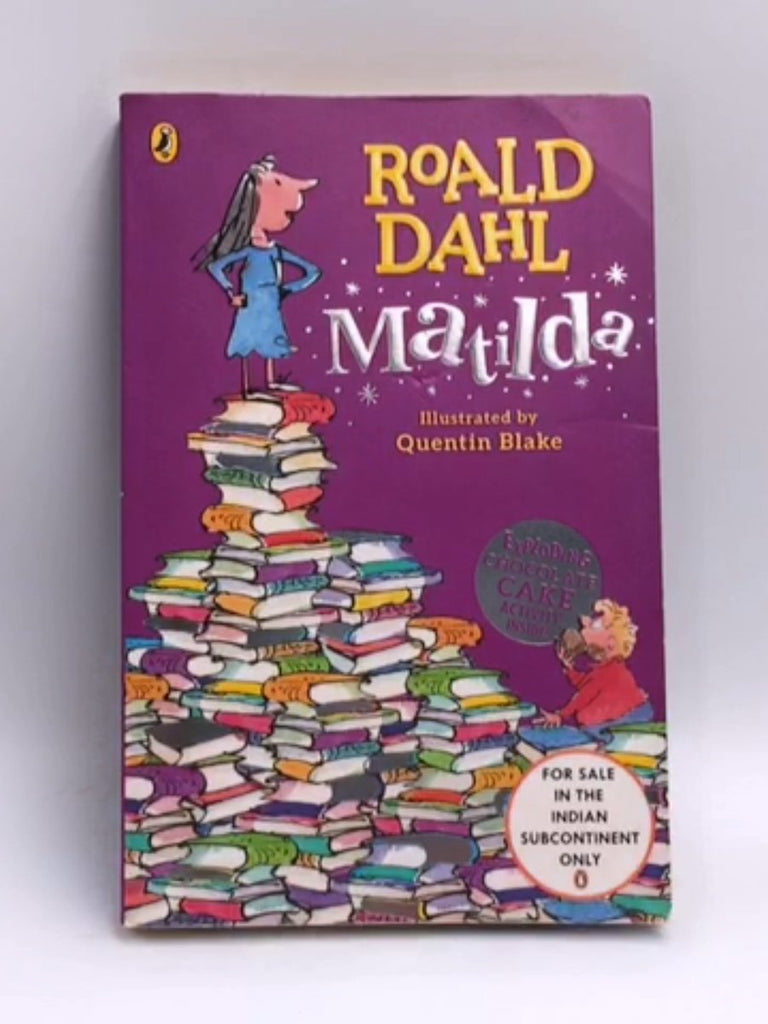 Matilda / Matilda (Roald Dalh Collection) (Spanish Edition): Dahl, Roald:  9786073136594: : Books