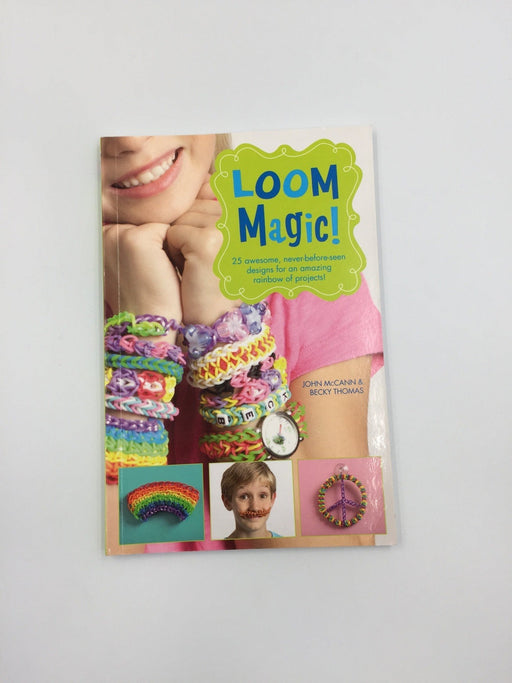 Loom Magic!: 25 Awesome, Never-Before-Seen Designs for an Amazing Rainbow of Projects Online Book Store – Bookends